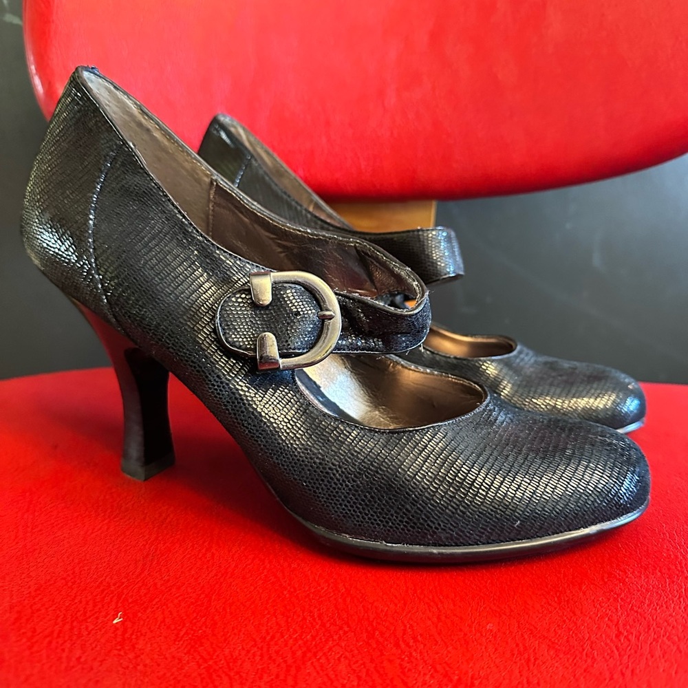 Sofft Black Heels with Buckle Detail 11